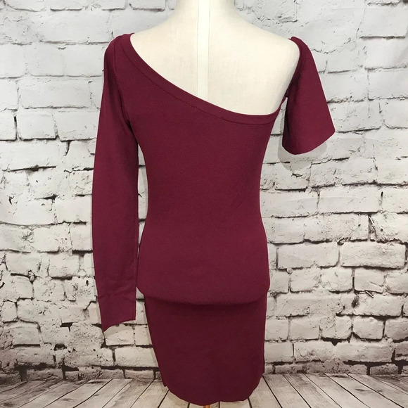 NWT Runaway The Label Cosmos Knit Dress‎ Berry - Picture 6 of 8